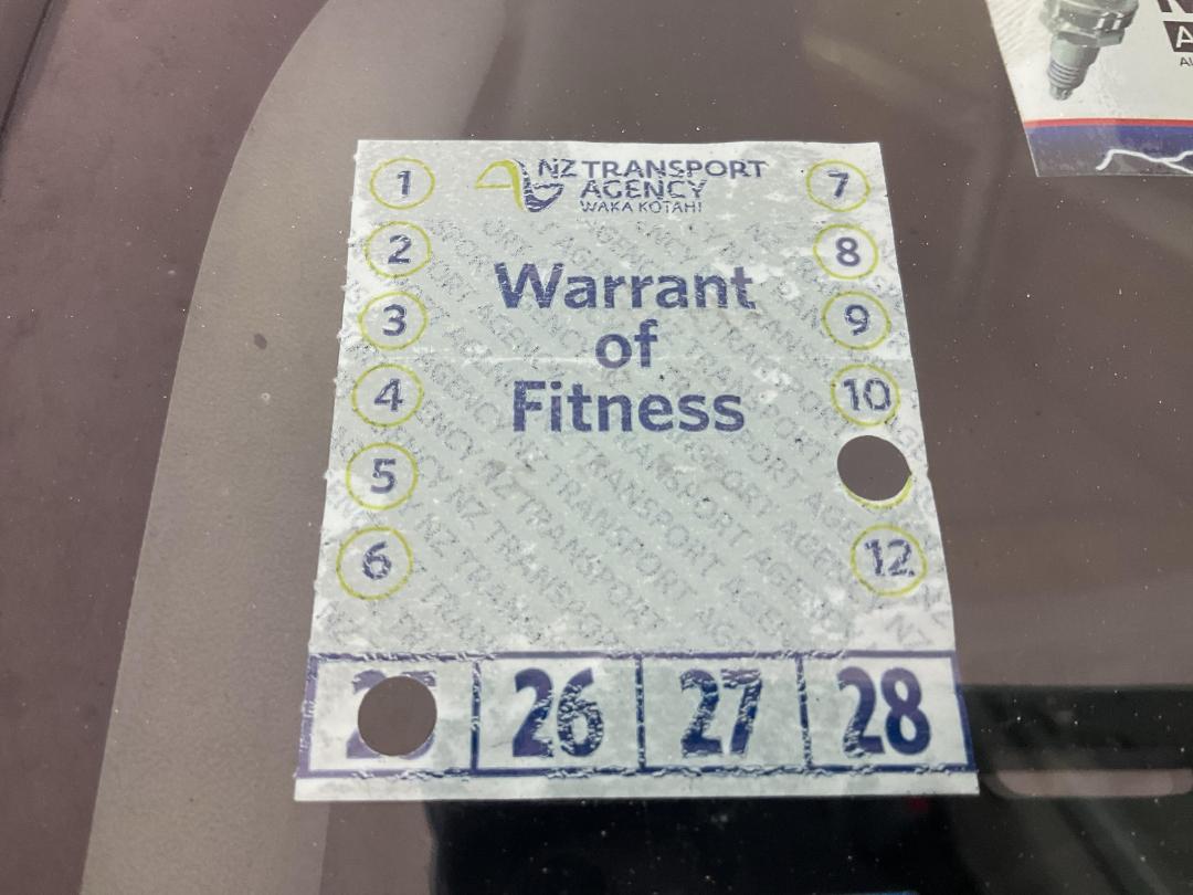 Photo '22' of Toyota Hiace