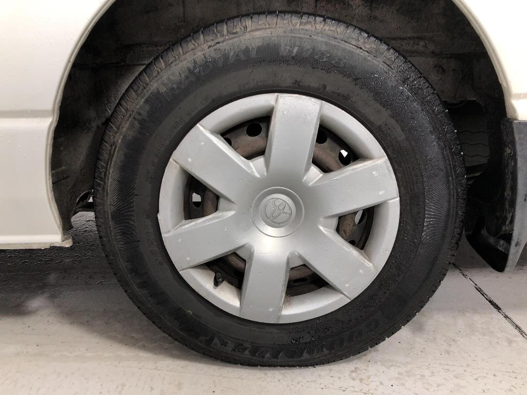 Photo '11' of Toyota Hiace ZL Photo '11' of Toyota Hiace ZL