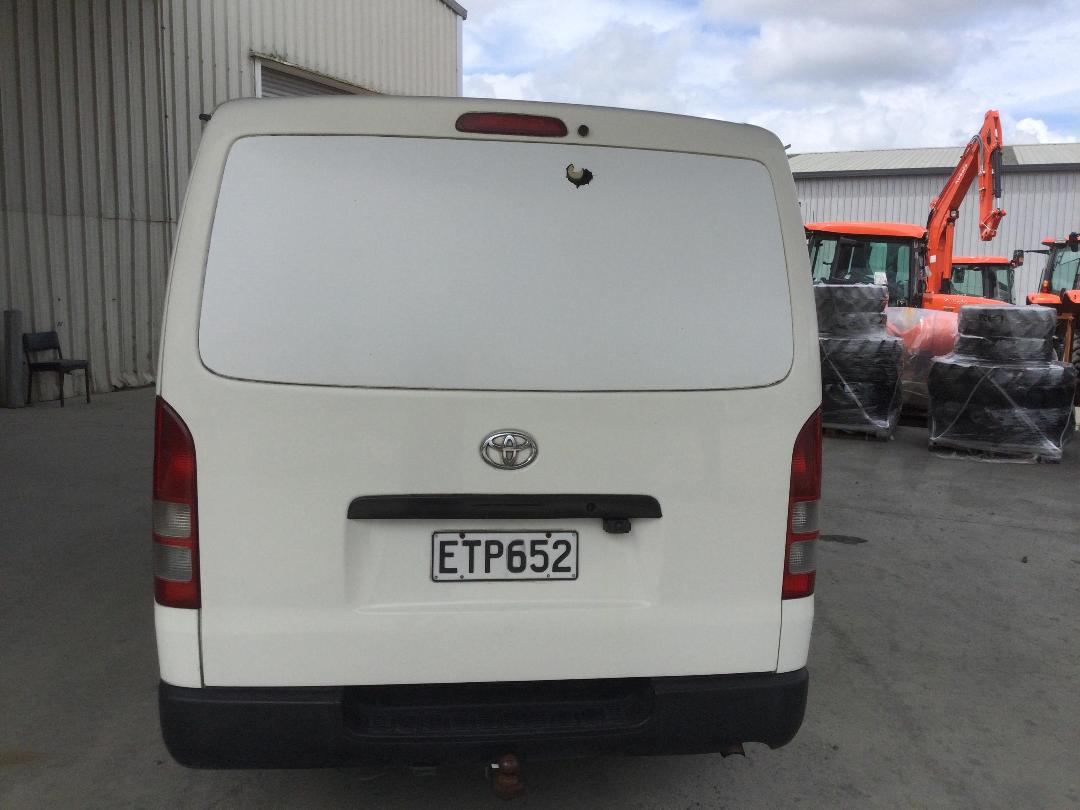 Photo '6' of Toyota Hiace Photo '6' of Toyota Hiace
