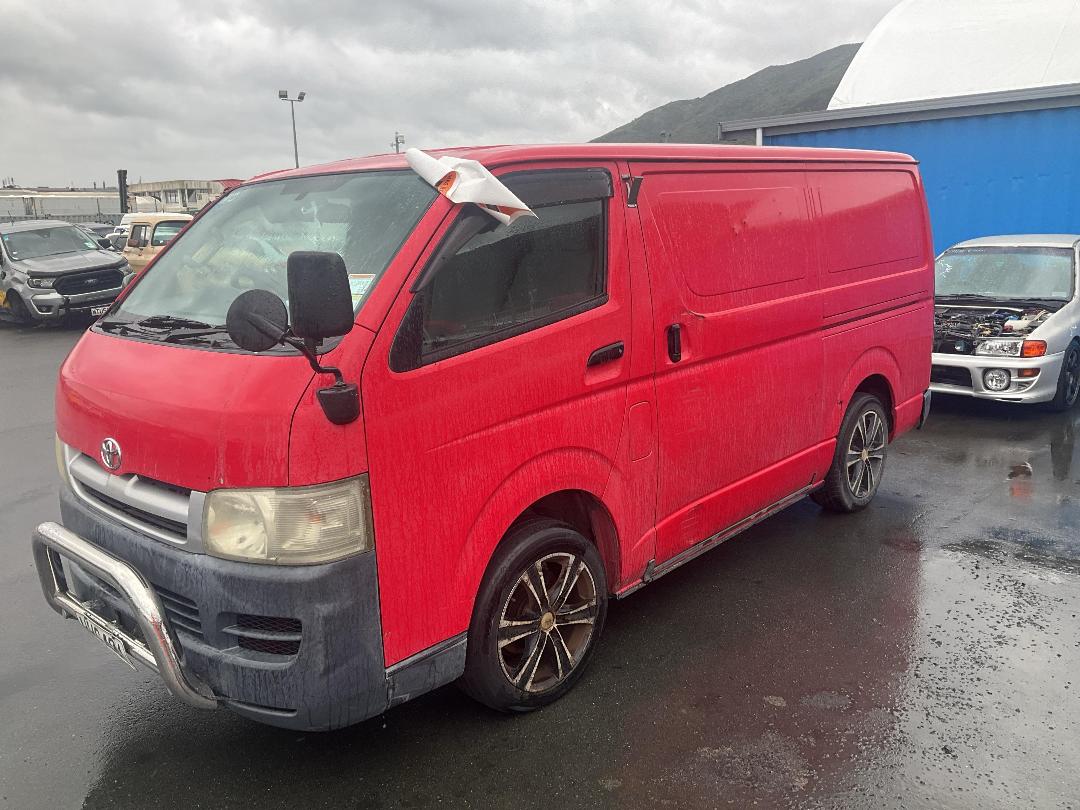 Photo '2' of Toyota Hiace Photo '2' of Toyota Hiace