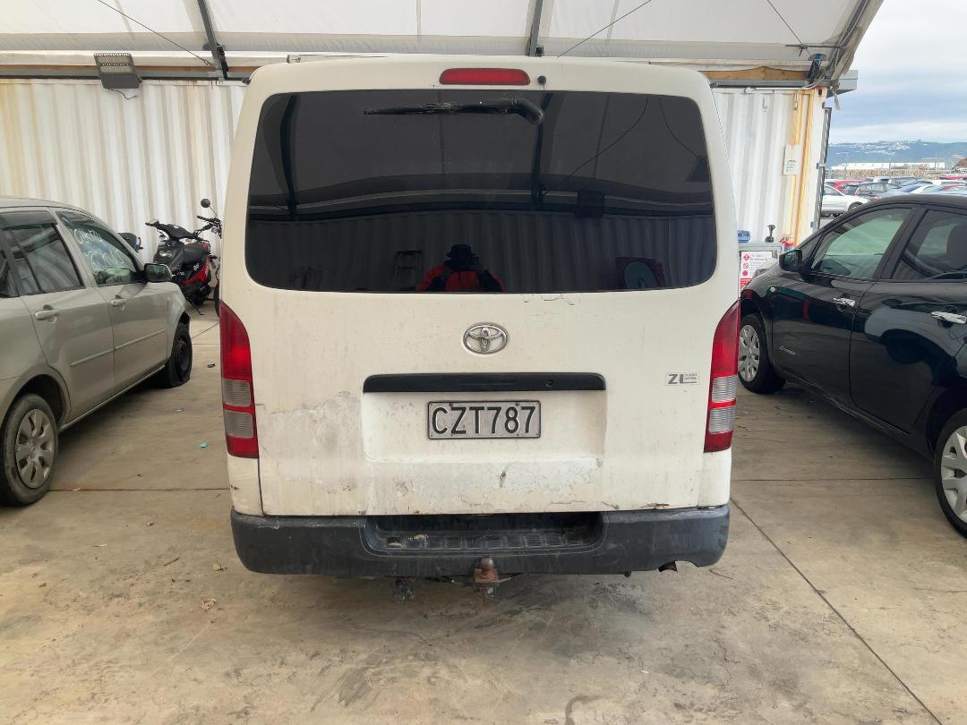 Photo '5' of Toyota Hiace Tdzl