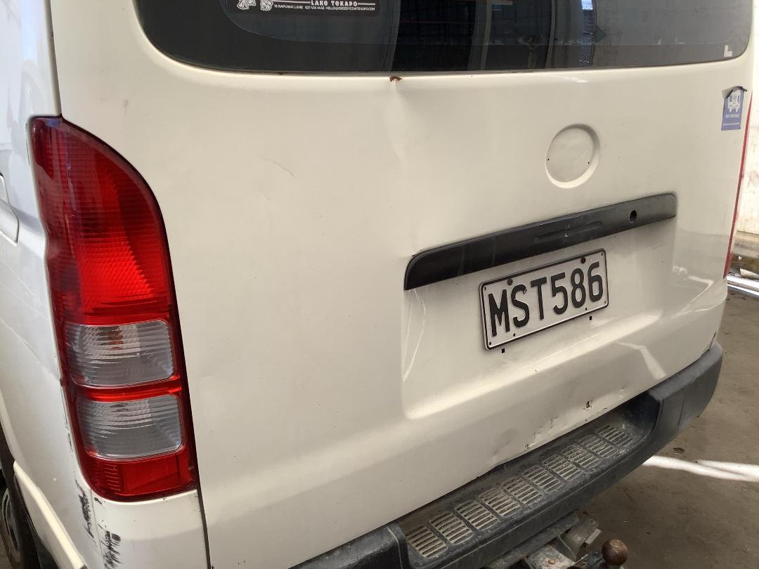 Photo '6' of Toyota Hiace