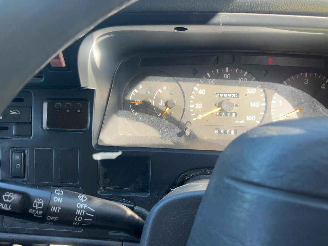 Photo '7' of Toyota Hiace ZX