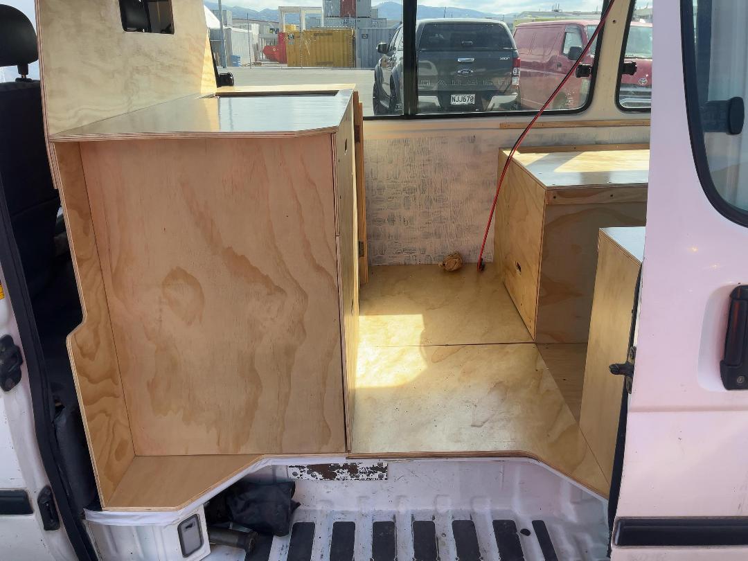 Photo '13' of Toyota Hiace ZX