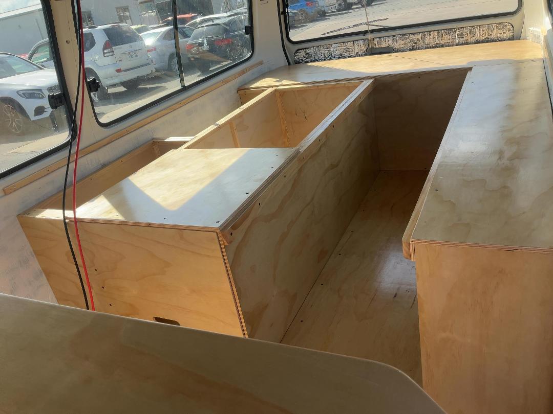 Photo '14' of Toyota Hiace ZX