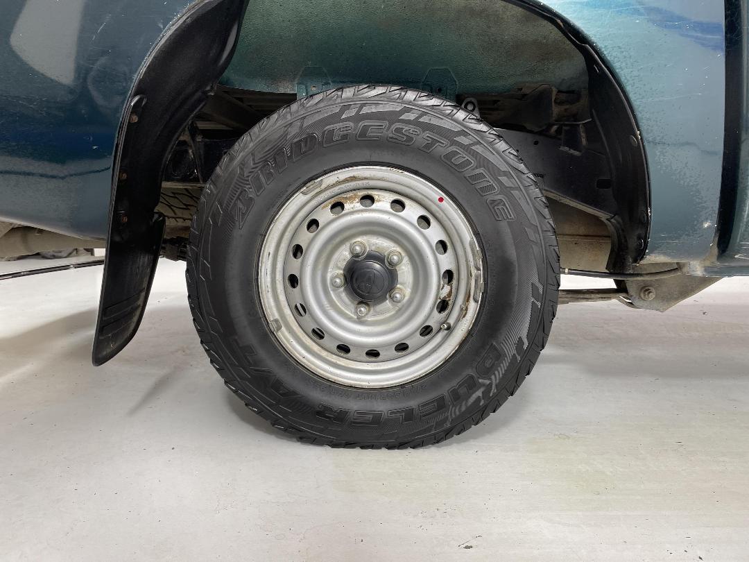 Photo '12' of Toyota Hilux