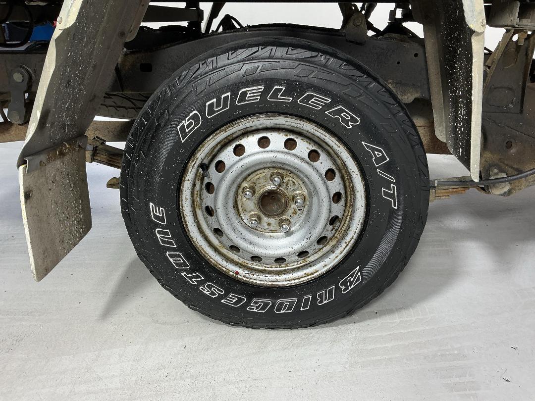 Photo '12' of Toyota Hilux