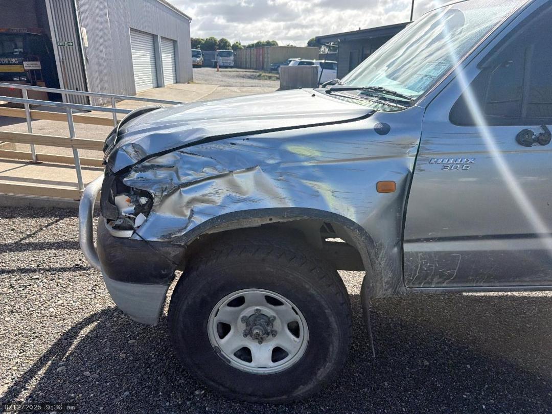 Photo '12' of Toyota Hilux E/C Photo '12' of Toyota Hilux E/C