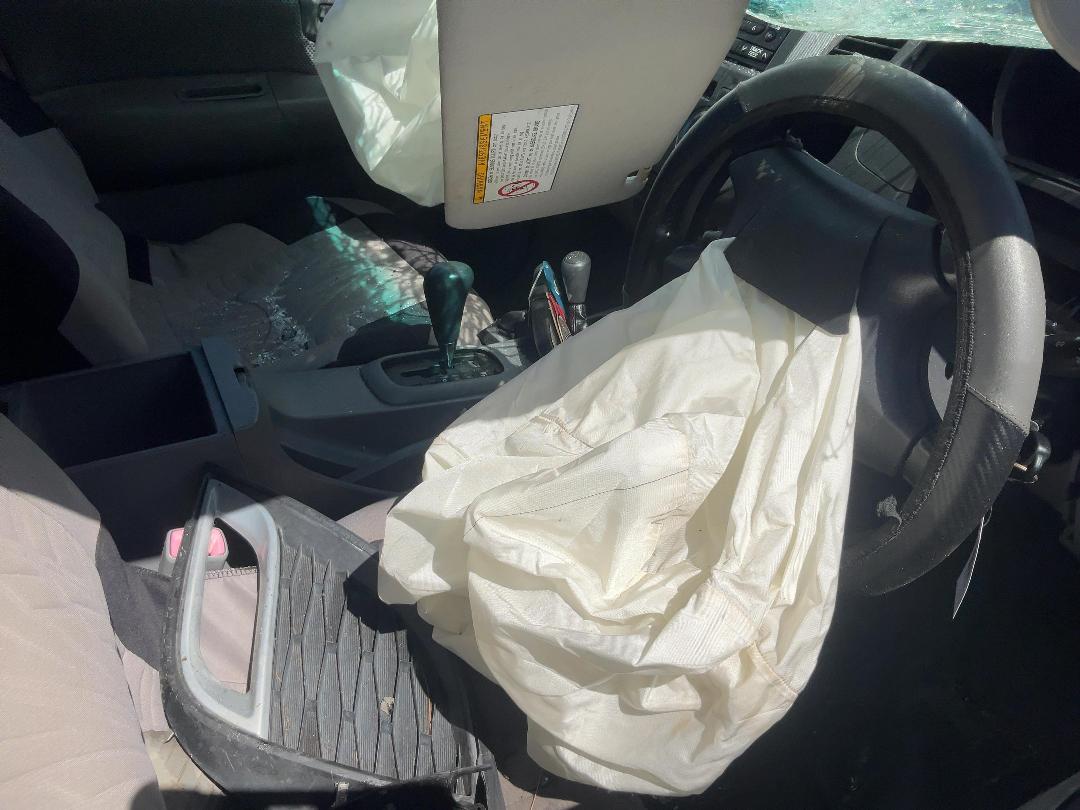 Photo '13' of Toyota Hilux TD SR5 DCU 4A