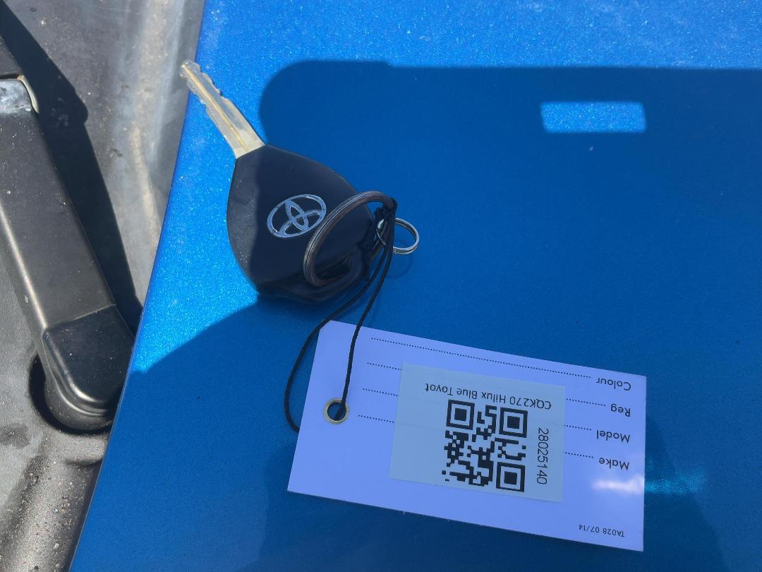 Photo '15' of Toyota Hilux TD SR5 DCU 4A