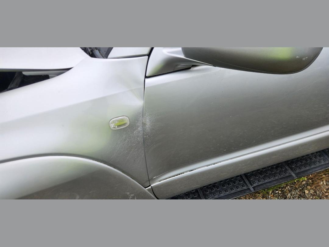 Photo '7' of Toyota Hilux Surf