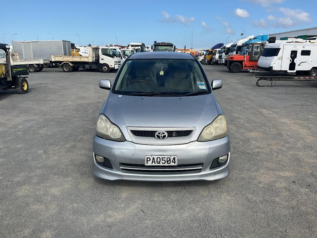 Photo '2' of Toyota Ipsum