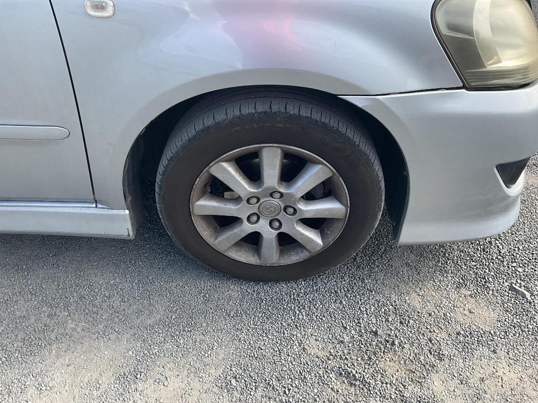 Photo '9' of Toyota Ipsum