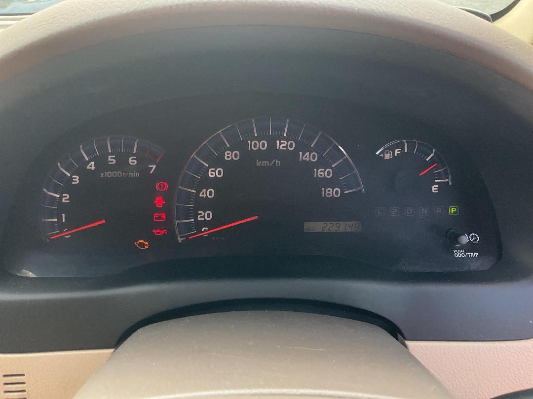 Photo '21' of Toyota Ipsum