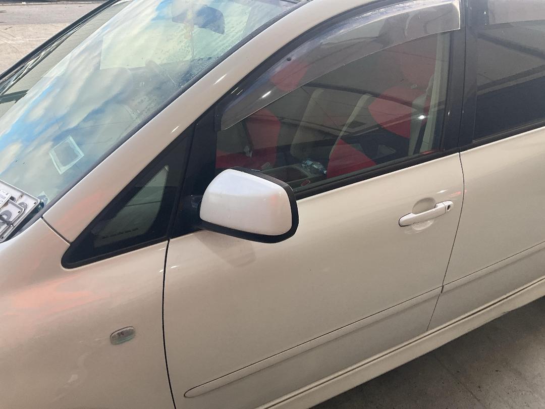 Photo '7' of Toyota Ipsum 240I