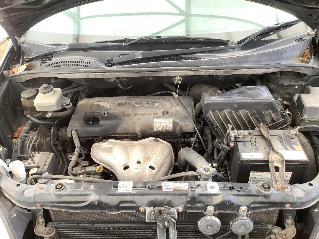 Photo '7' of Toyota Ipsum Photo '7' of Toyota Ipsum