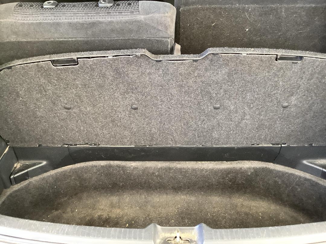 Photo '13' of Toyota Ipsum Photo '13' of Toyota Ipsum