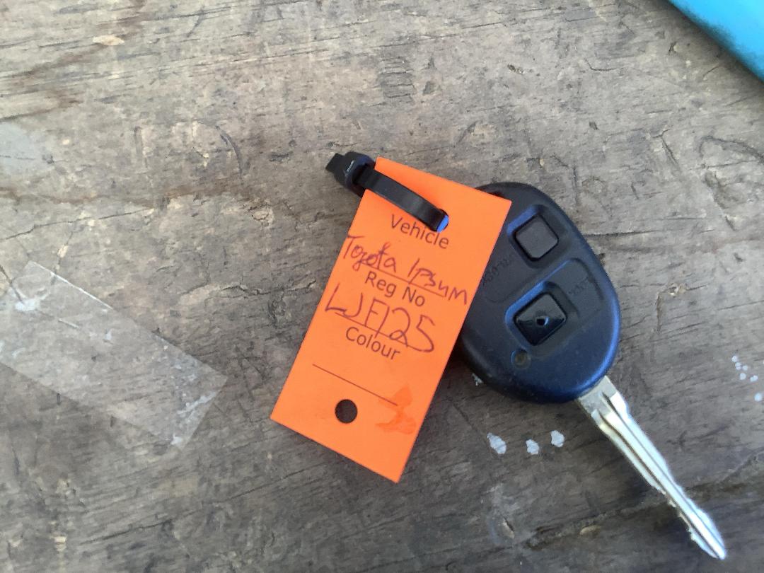 Photo '21' of Toyota Ipsum Photo '21' of Toyota Ipsum