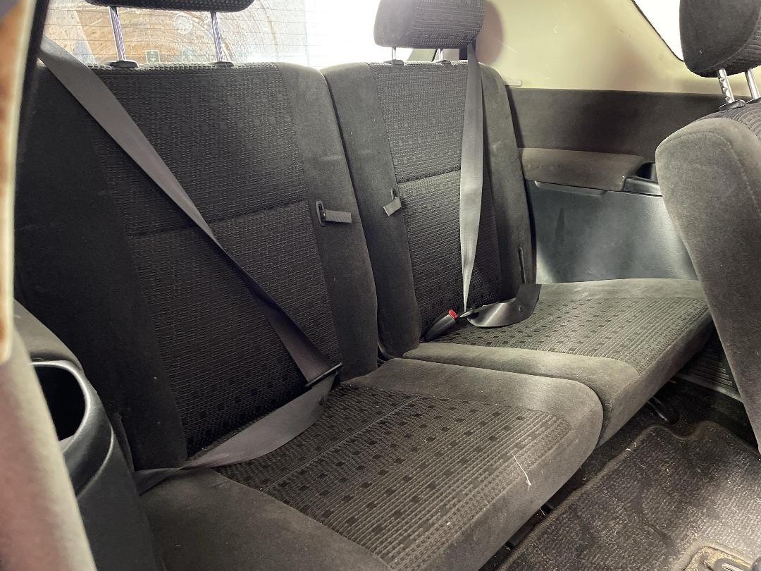 Photo '23' of Toyota Ipsum