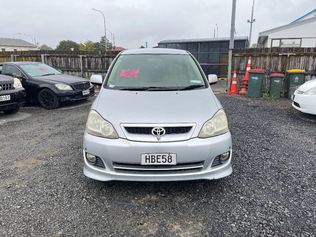 Photo '2' of Toyota Ipsum Photo '2' of Toyota Ipsum