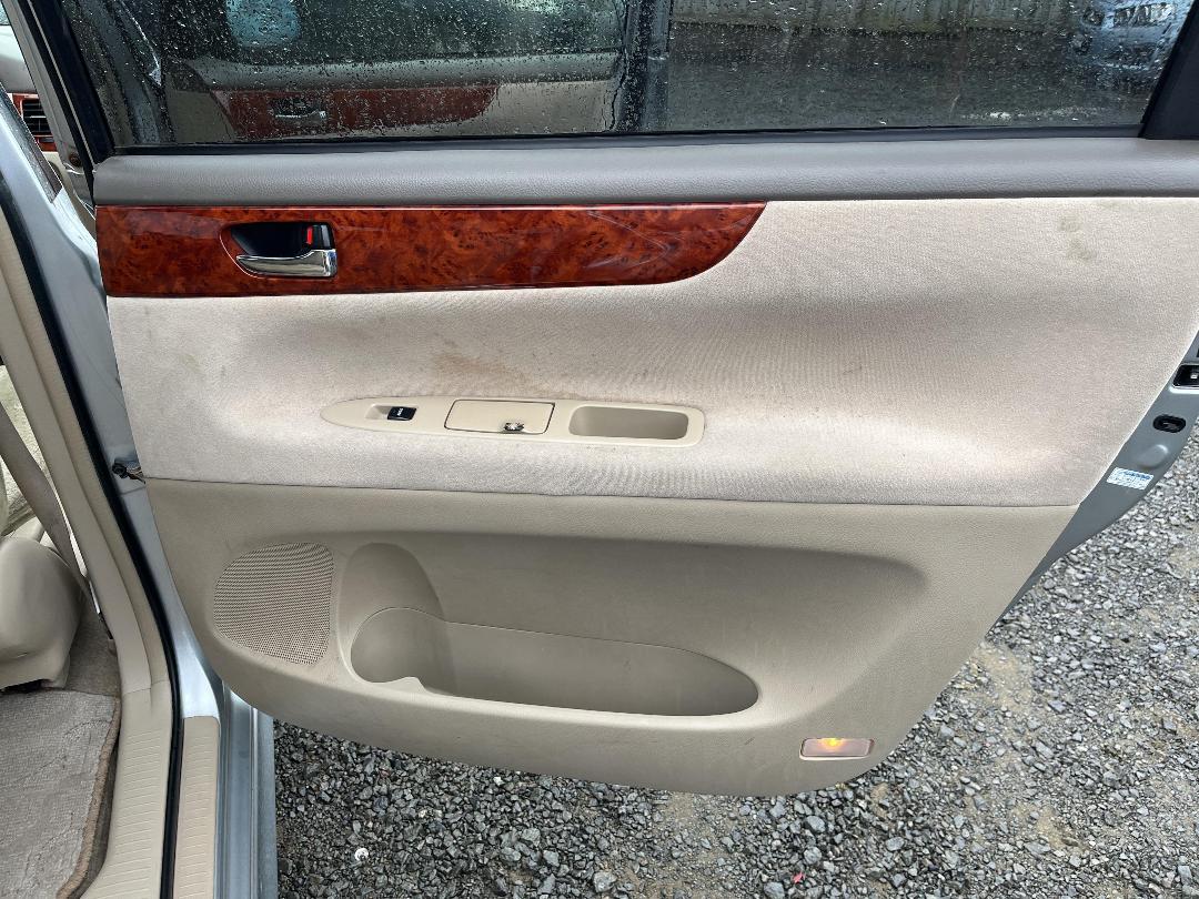 Photo '17' of Toyota Ipsum Photo '17' of Toyota Ipsum