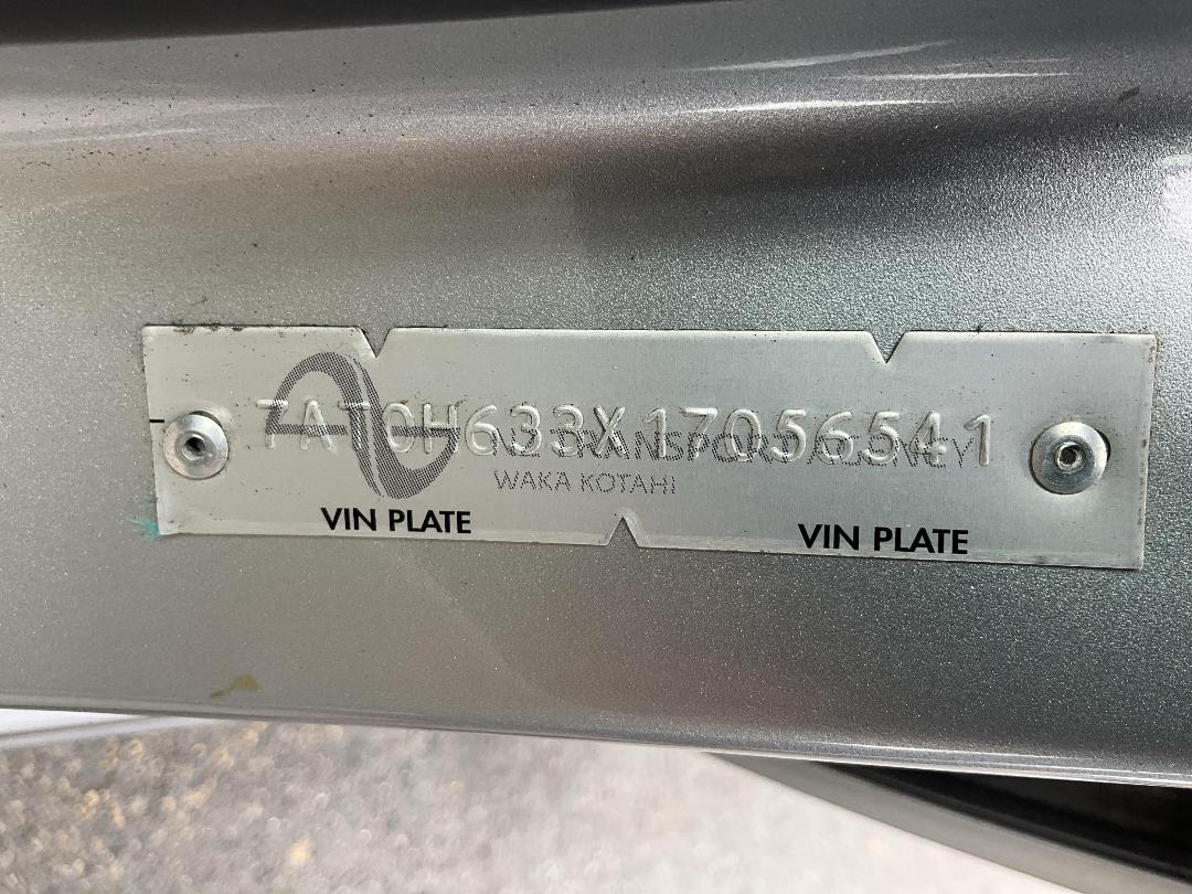 Photo '9' of Toyota Ipsum 240I Photo '9' of Toyota Ipsum 240I