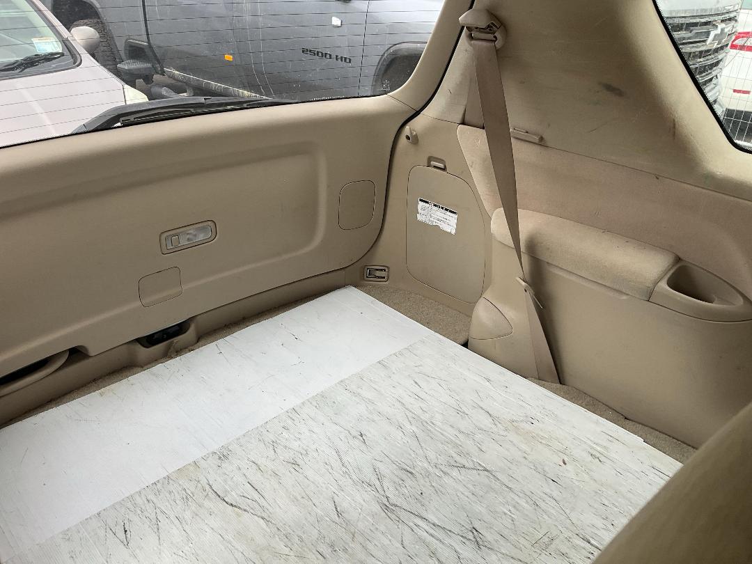 Photo '10' of Toyota Ipsum 240I Photo '10' of Toyota Ipsum 240I