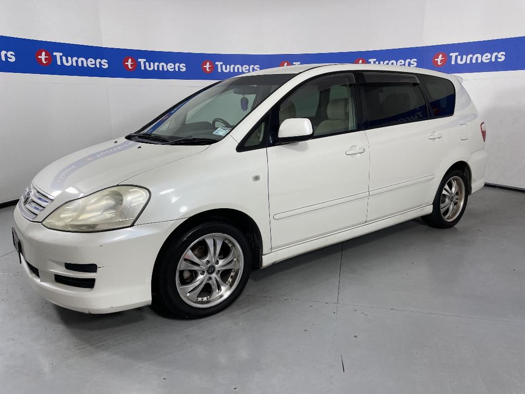 Photo '4' of Toyota Ipsum