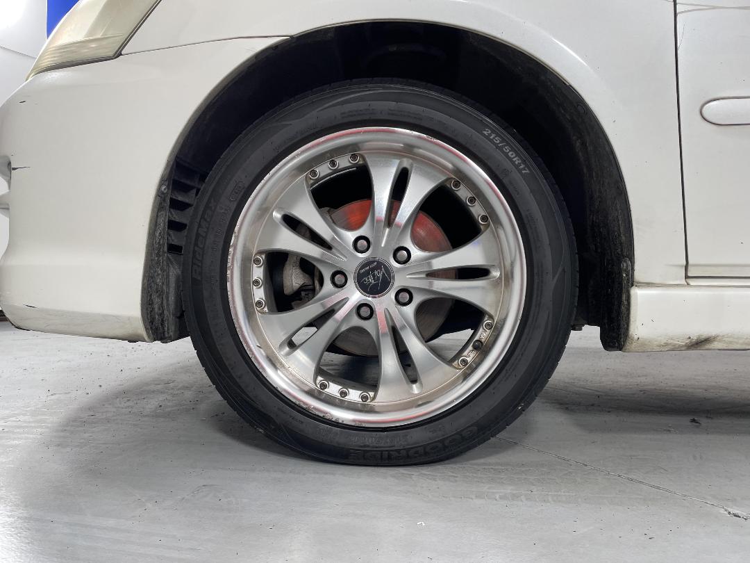 Photo '10' of Toyota Ipsum