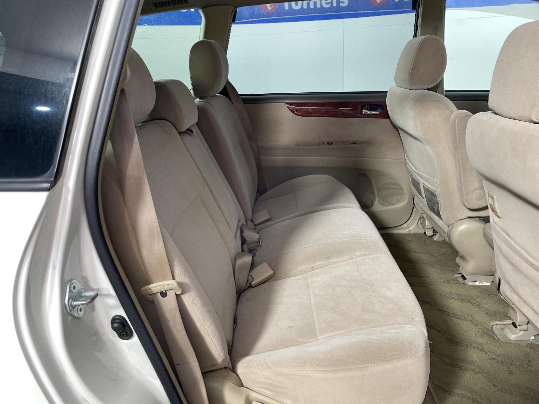 Photo '20' of Toyota Ipsum