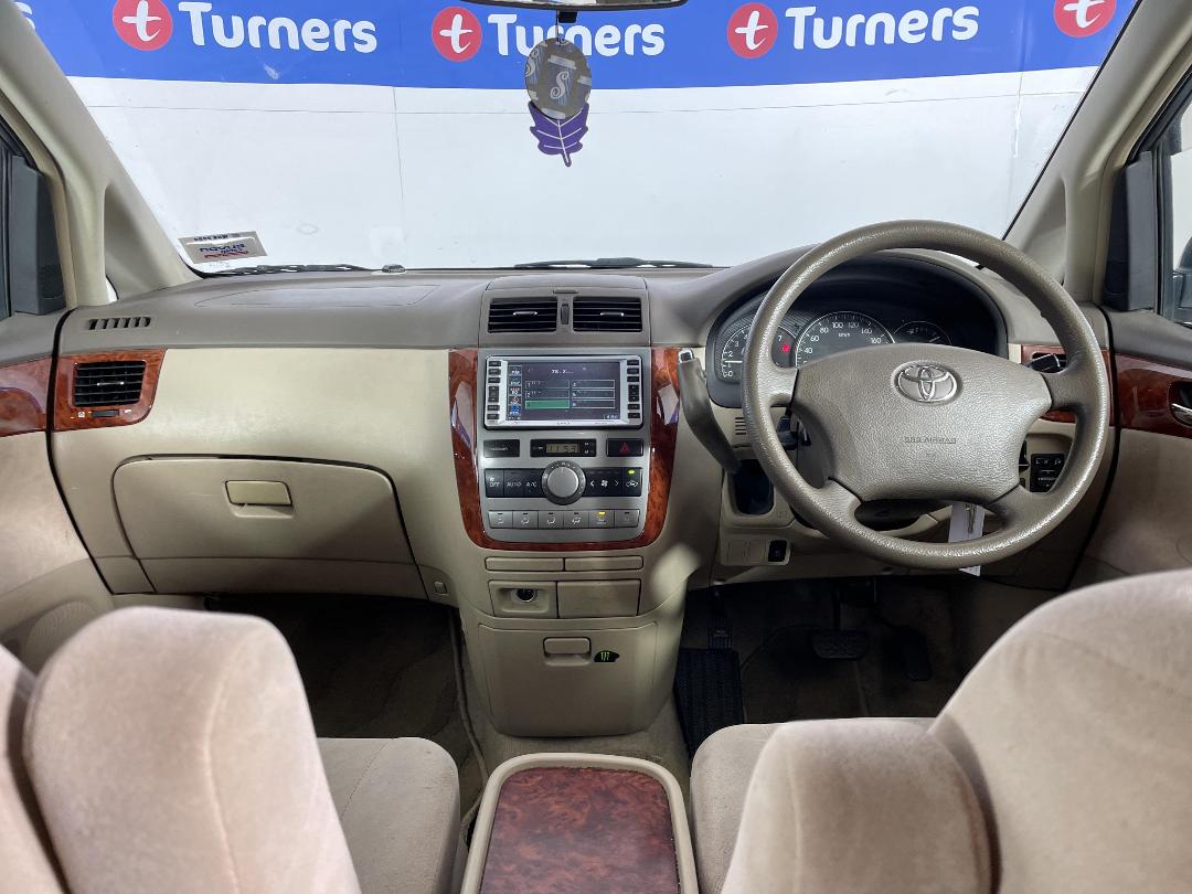 Photo '17' of Toyota Ipsum