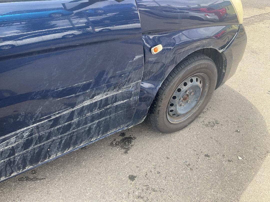 Photo '8' of Toyota Isis Photo '8' of Toyota Isis