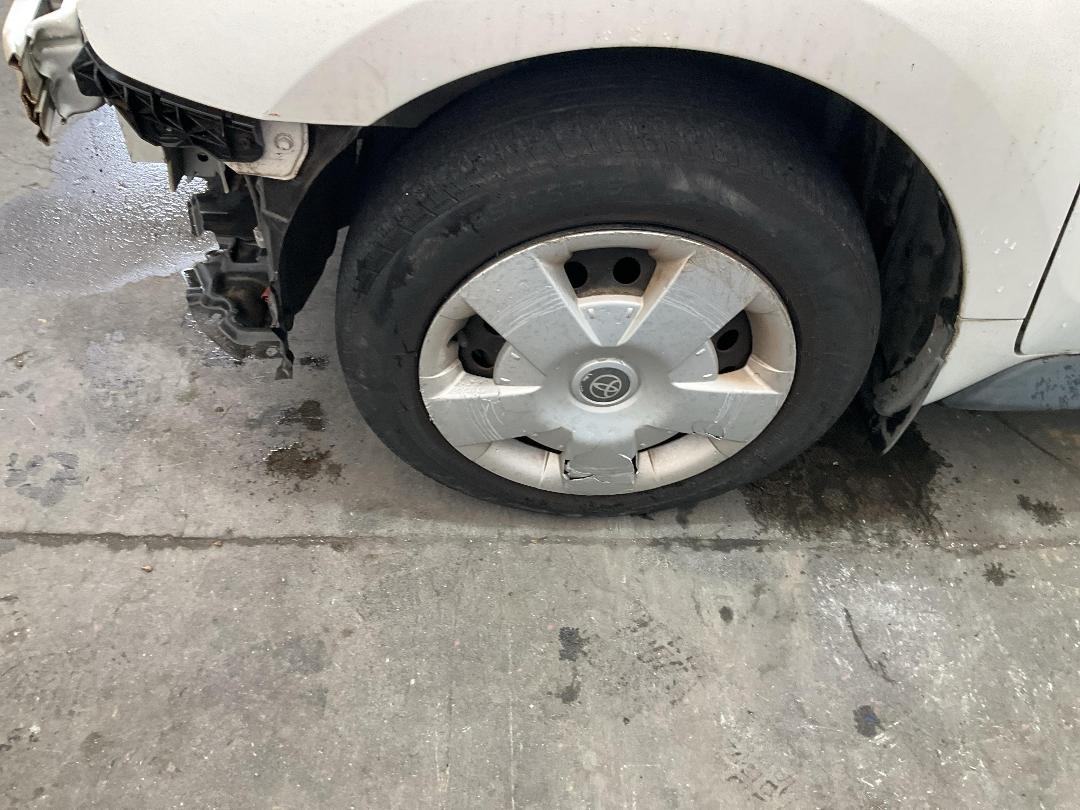 Photo '8' of Toyota IST Photo '8' of Toyota IST