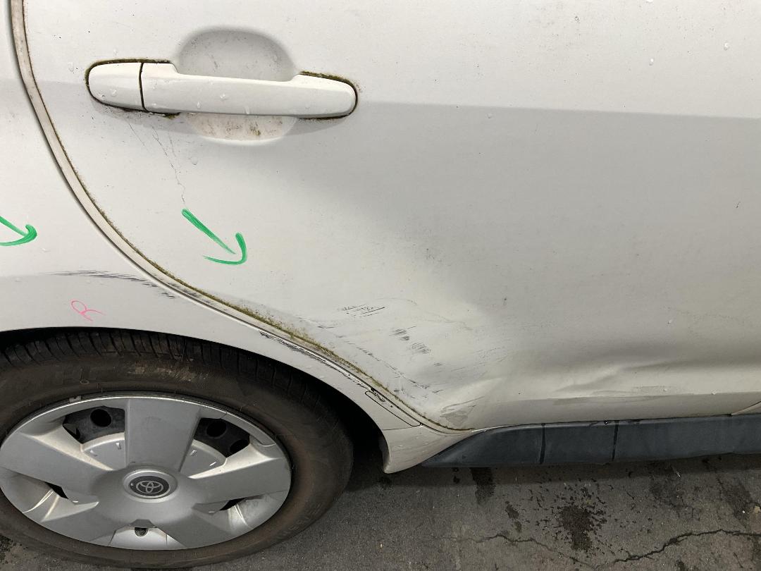 Photo '17' of Toyota IST Photo '17' of Toyota IST