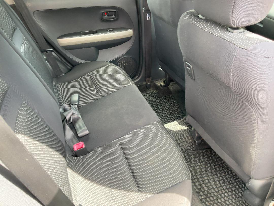 Photo '20' of Toyota IST 1.3L