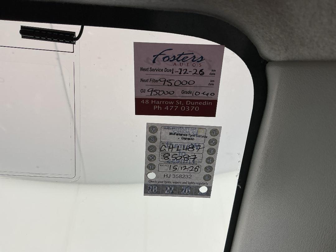 Photo '24' of Toyota IST