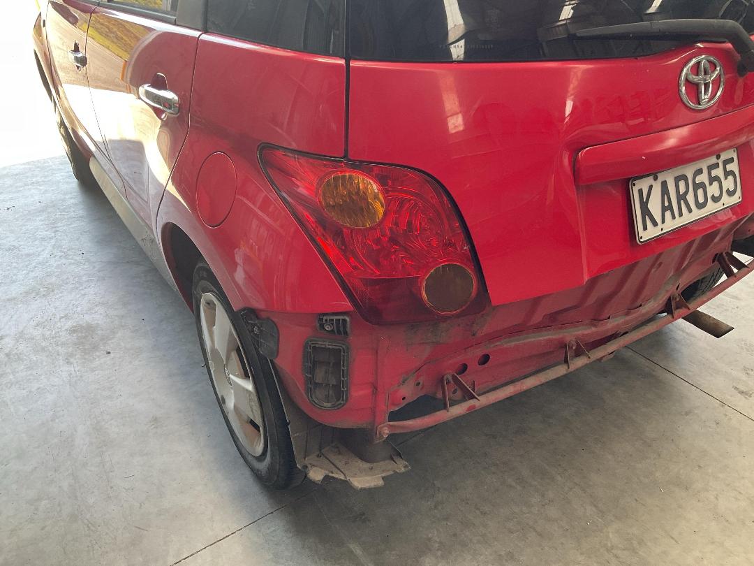 Photo '9' of Toyota IST Photo '9' of Toyota IST