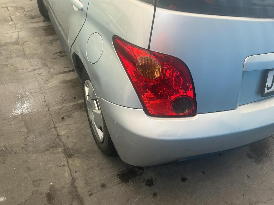 Photo '11' of Toyota IST