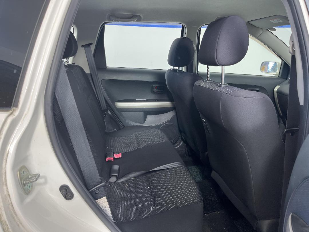 Photo '20' of Toyota IST