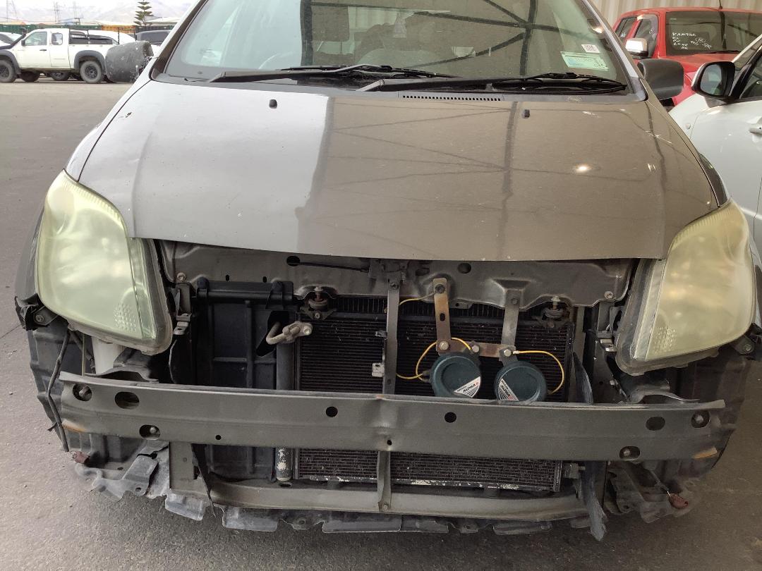 Photo '3' of Toyota IST