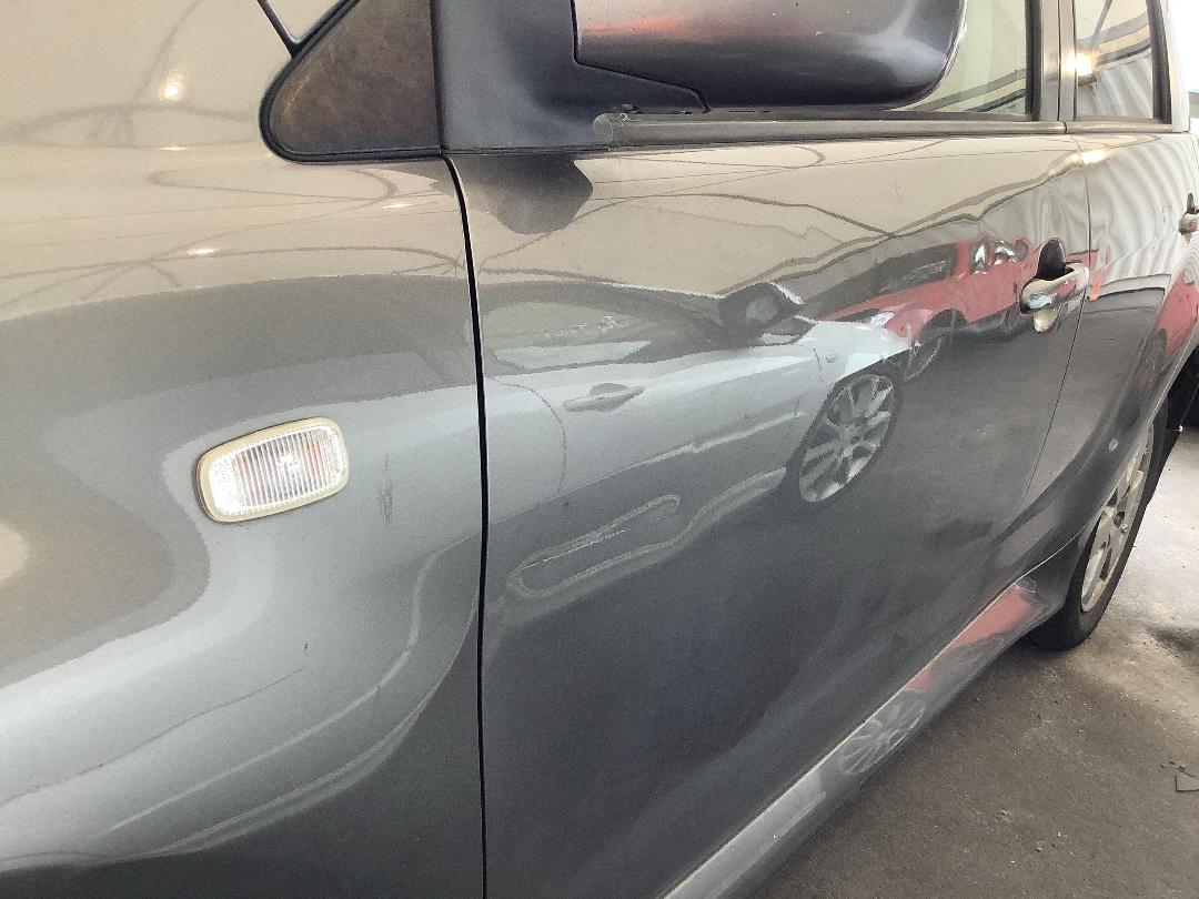 Photo '2' of Toyota IST