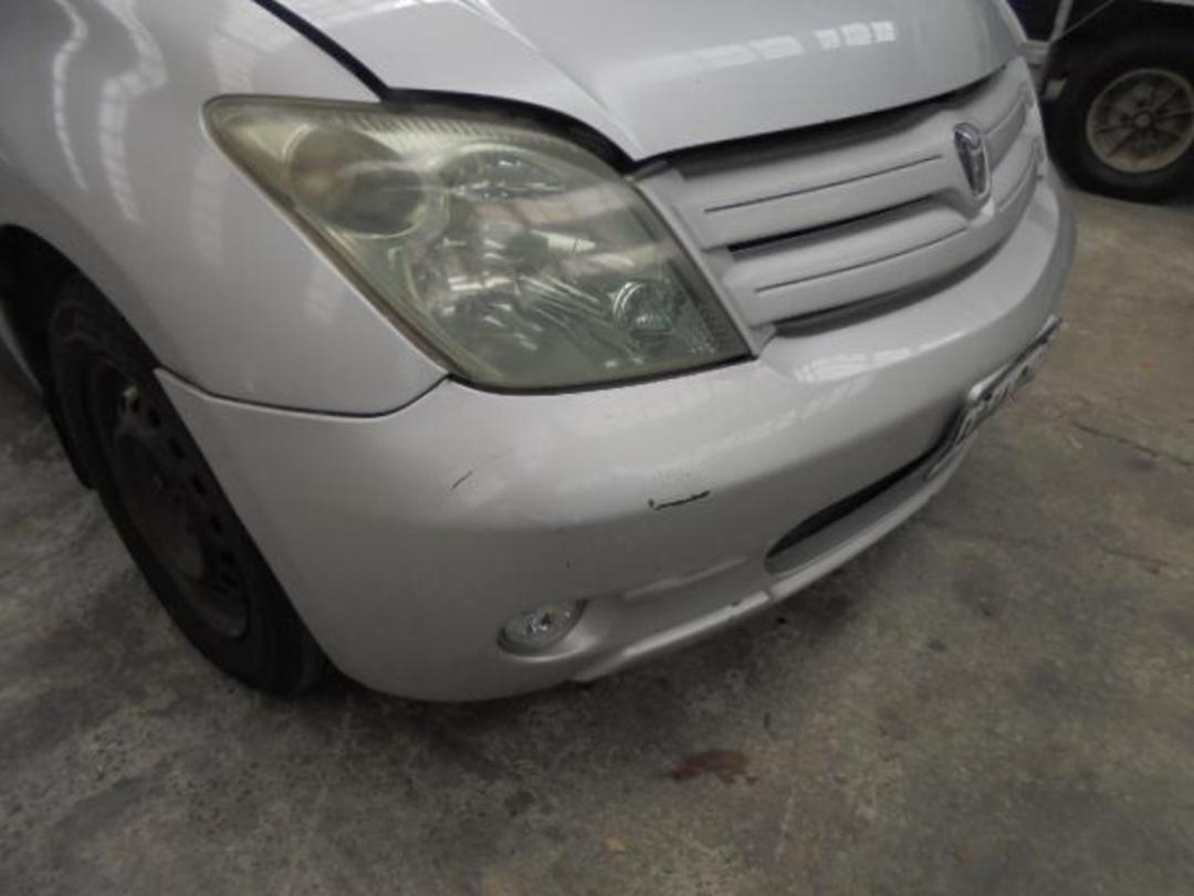 Photo '11' of Toyota IST