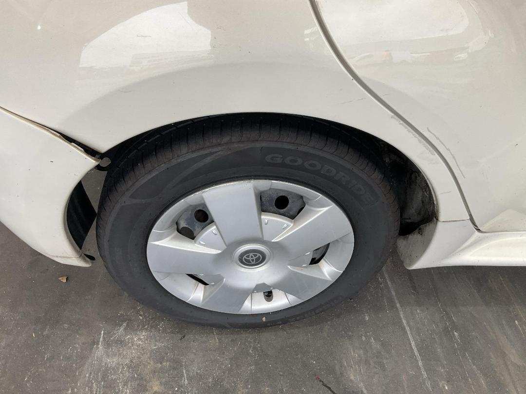 Photo '16' of Toyota IST