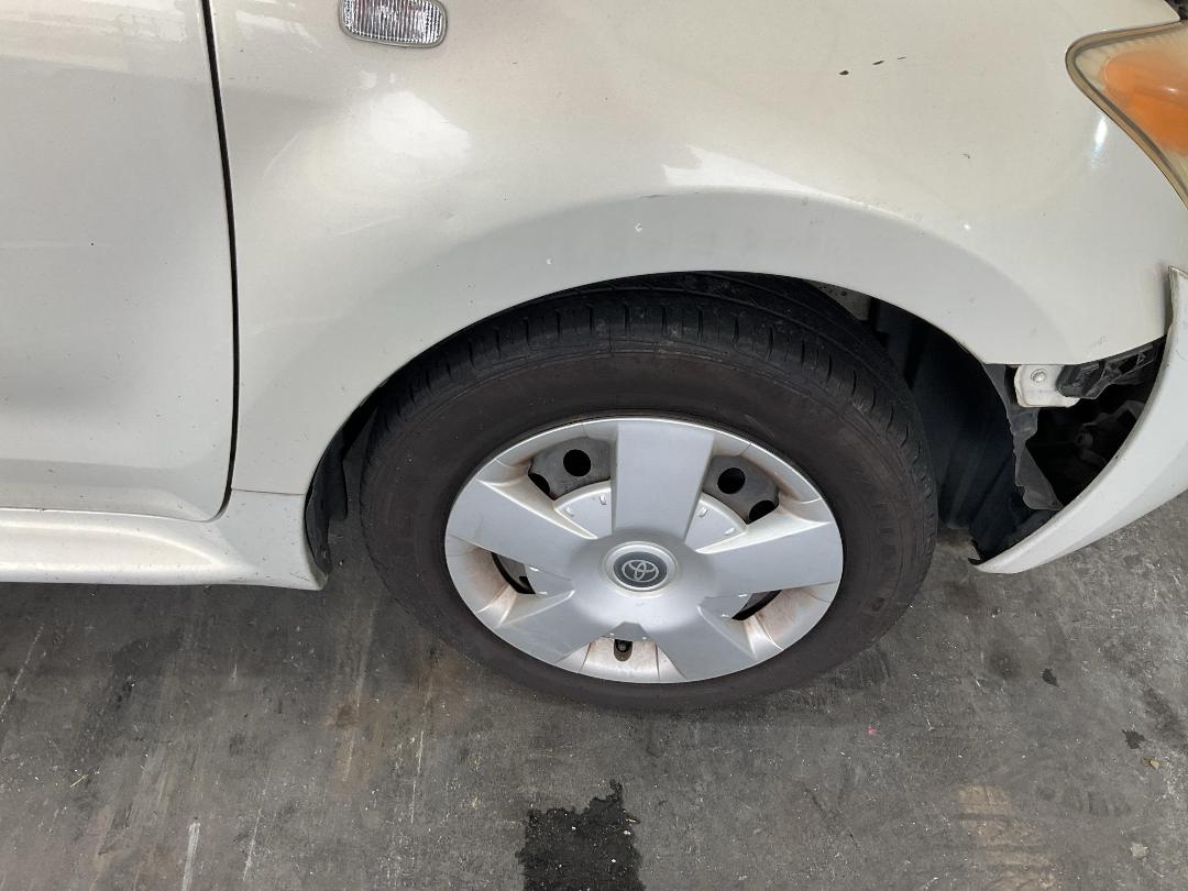 Photo '17' of Toyota IST