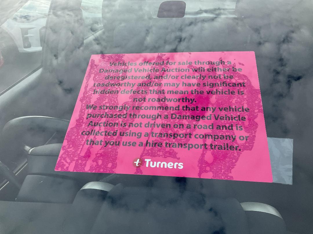 Photo '13' of Toyota IST