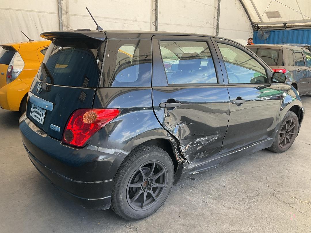 Photo '20' of Toyota IST