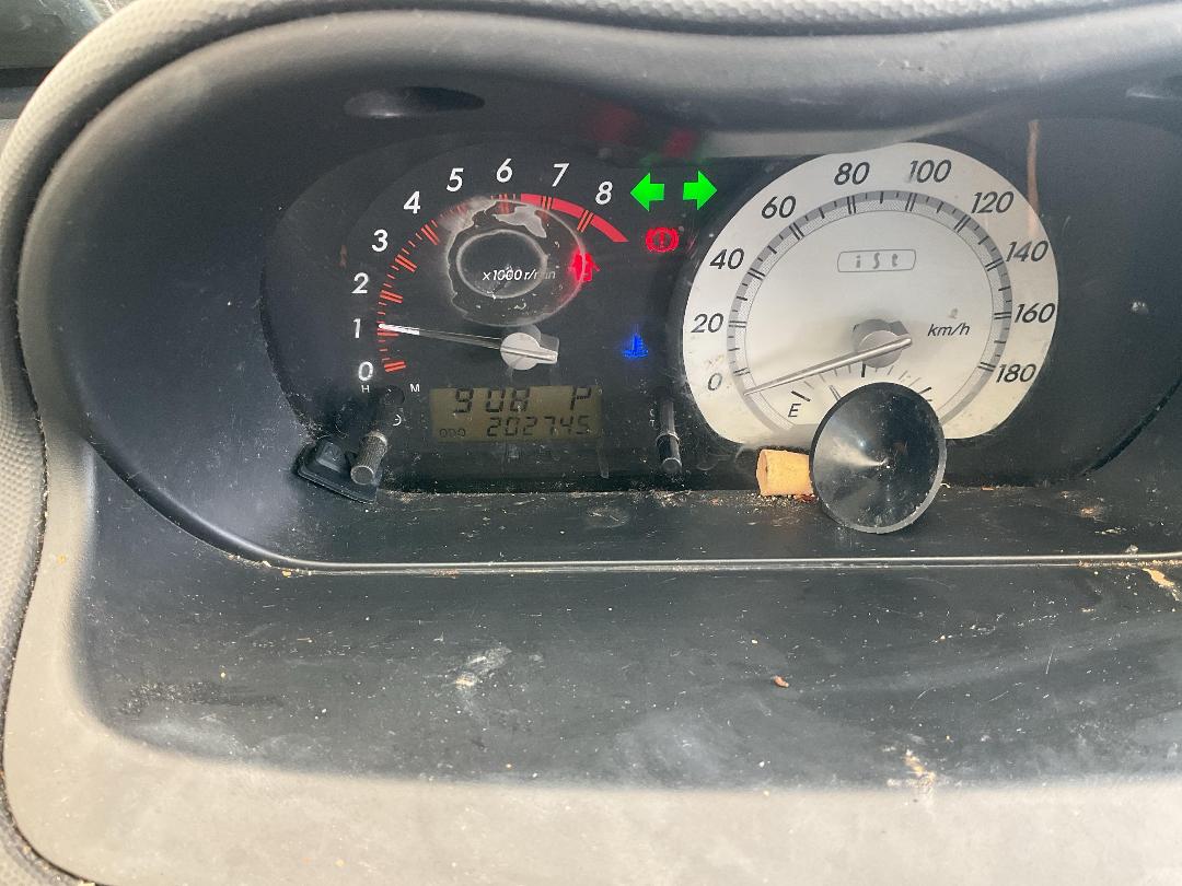 Photo '26' of Toyota IST