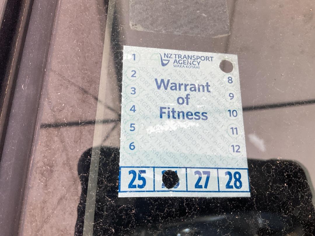 Photo '28' of Toyota IST