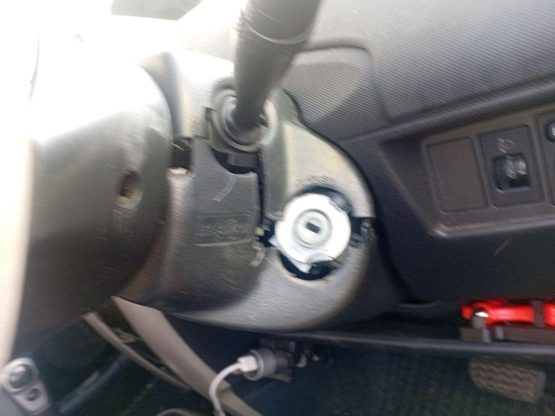 Photo '35' of Toyota IST