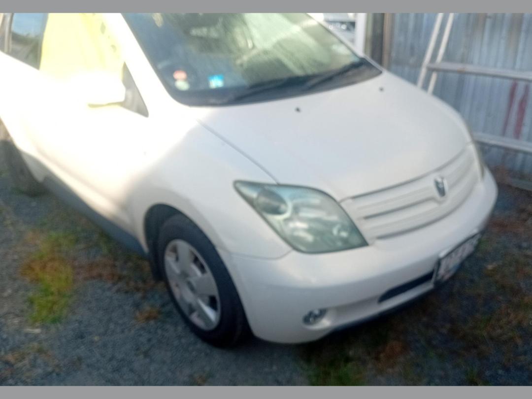 Photo '39' of Toyota IST